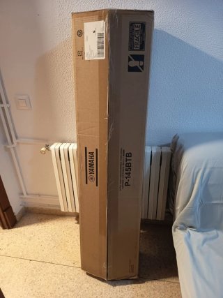 Piano Digital Yamaha P-145BTB Negro