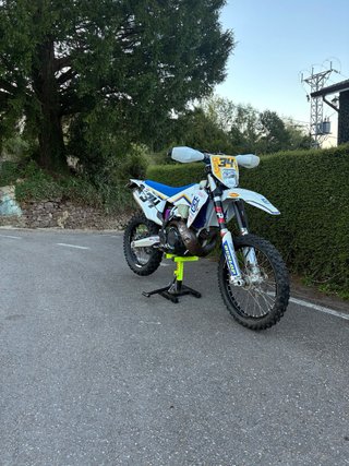 Husqvarna TE 300 Heritage Enduro Moto