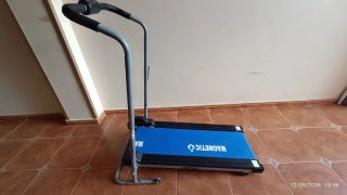 Bicicleta estática y cinta de correr
