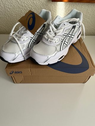 Asics Gel-NYC Nuevas Talla 41.5
