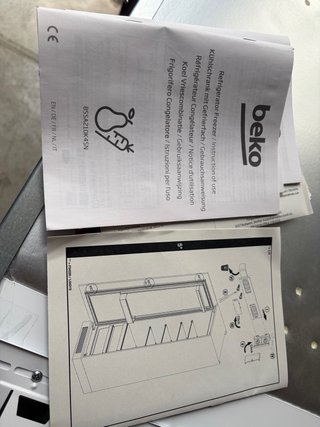 Frigorífico Congelador Beko 123cm Integrable