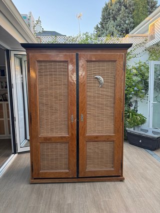 Armario Vintage Madera Peral Siglo XX