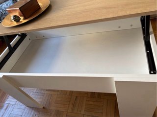 Mesa elevable madera y blanca