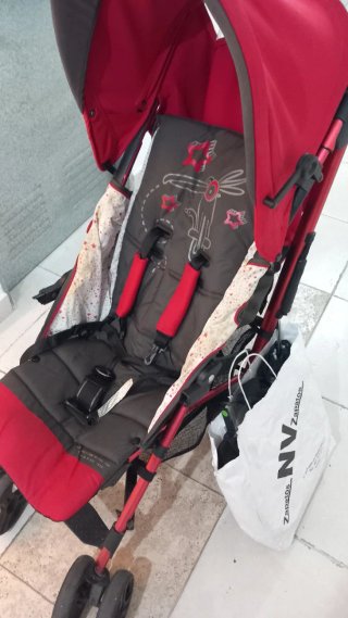 Silla de paseo Jané roja