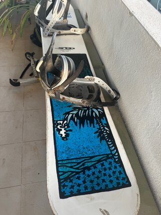 Tabla de Snowboard con Fijaciones