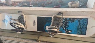 Tabla de Snowboard con Fijaciones