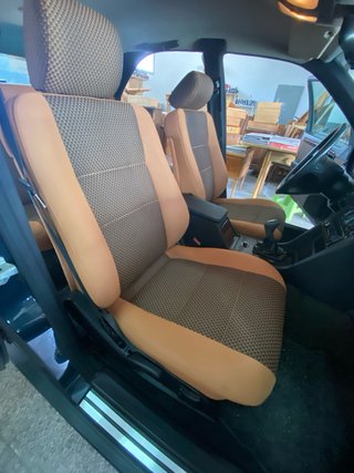 Tapicero a medida de coches y embarcaciones