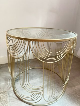 Mesa auxiliar metal dorada cristal Maisons du Mond
