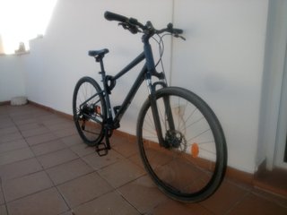 Bicicleta Híbrida Riverside 500
