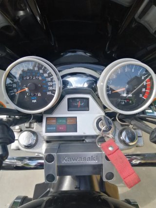 Moto Custom Negra
