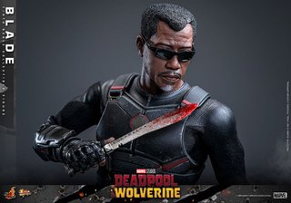 Figura Coleccionable Blade Hot Toys 1/6
