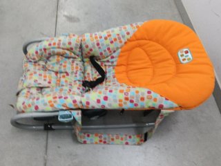 Mecedora para bebé marca Chico