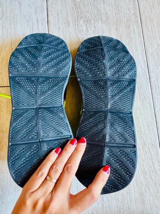 NUEVO! Zapatillas deportivas de malla hombre n. 42