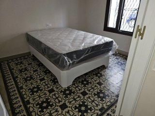 Canapés abatibles con patas altas Alta calidad