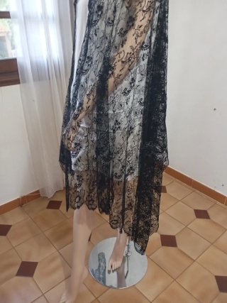Mantilla Chantilly Negra