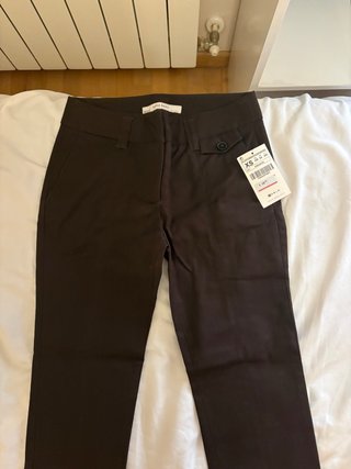 Pantalones Zara pinzas marrones talla XS