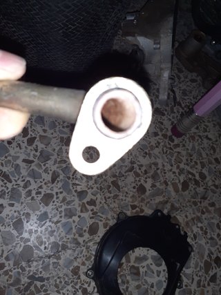 Tubo bomba de agua a radiador derbi Atlantis h2o