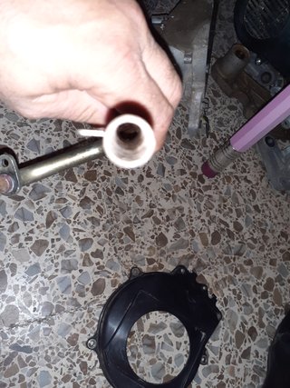 Tubo bomba de agua a radiador derbi Atlantis h2o