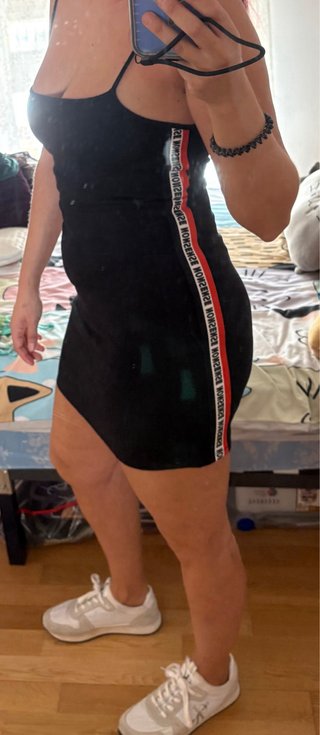 Vestido Bershka negro talla S