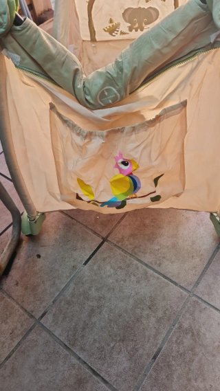Cuna de viaje con cambiador