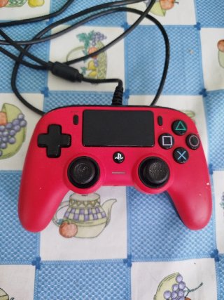 Mando Nacon para PS4 Rojo