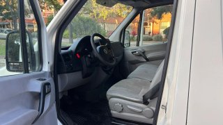 VOLKSWAGEN CRAFTER 2.5 TDI L4H3