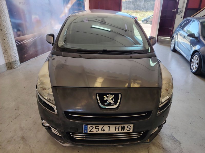 Peugeot 5008 1.6 HDI Allure 2014, foto 4