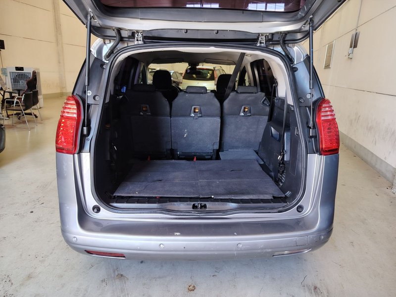 Peugeot 5008 1.6 HDI Allure 2014, foto 7