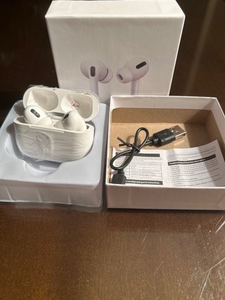 Auriculares Bluetooth Blancos con cable incluido