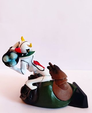 Kyashan Casshern Diorama Bandai HG Tatsunoko