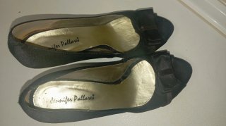 Zapatos de fiesta Jennifer Pallares negros