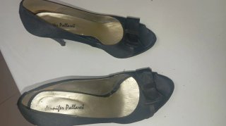 Zapatos de fiesta Jennifer Pallares negros