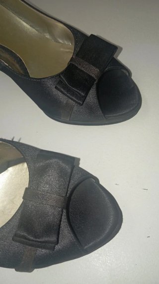 Zapatos de fiesta Jennifer Pallares negros