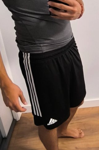 Pantalón corto Adidas negro con 3 rayas
