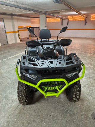 Quad MITT 330 4x4 Negro y Verde