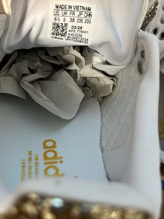 Adidas Samba Blancas y Doradas Mujer