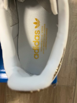 Adidas Samba Blancas y Doradas Mujer