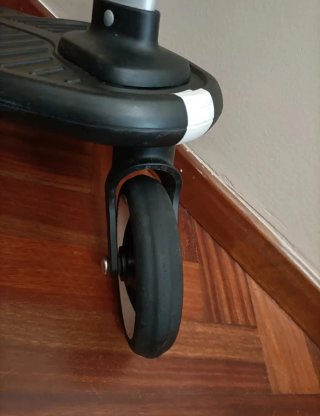 Patinete Bugaboo para coche
