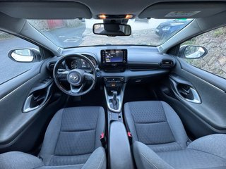 Toyota Yaris hibrido 2022