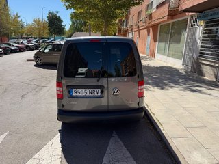 Volkswagen Caddy 2012