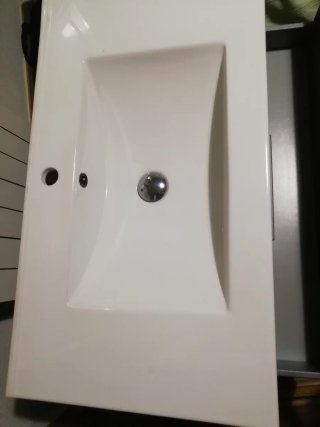 Mueble de baño poco uso.