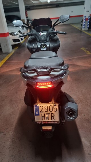 Kymco Xciting 400i Maxi Scooter