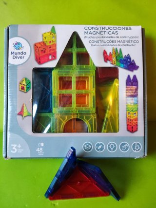 Construcciones Magnéticas Mundo Diver 48 Piezas