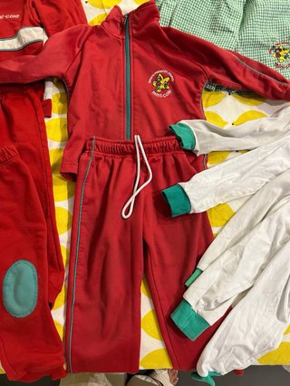 Lote uniformes escolares Mini Cole