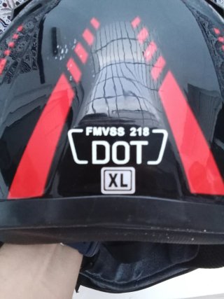 Casco DAYU Moto Negro y Rojo
