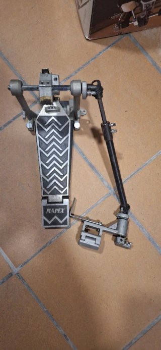 Pedal de bombo doble Mapex