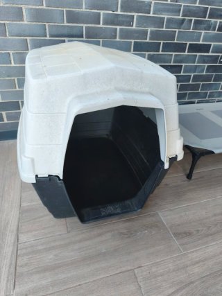 Caseta Perro XL Plástico