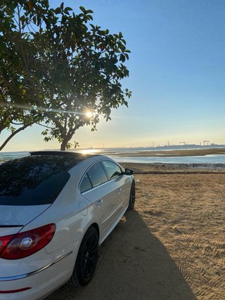 Volkswagen Passat CC 2011
