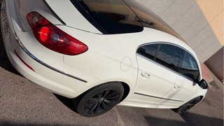 Volkswagen Passat CC 2011