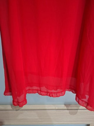 Vestido rojo con volantes